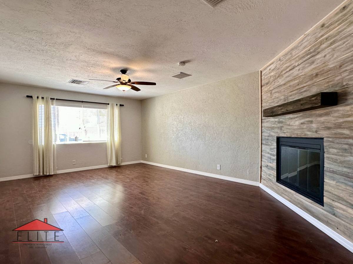 House for rent at 224 Larkspur St, Ridgecrest, CA 93555