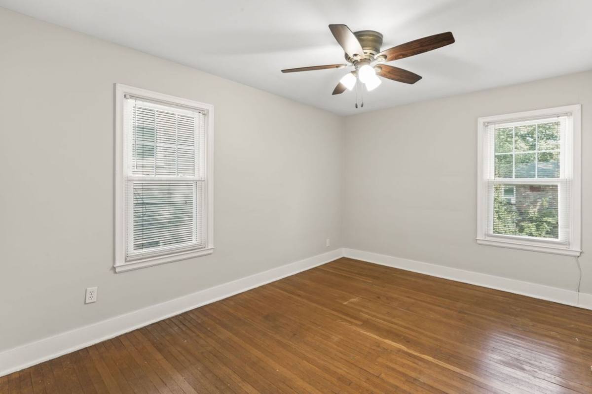 Apartment for rent at 1231 Bates Court, Louisville, KY 40204