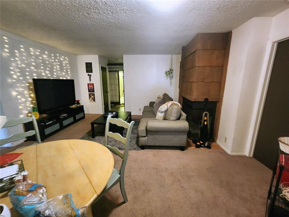 Apartment for rent at 701 W 25th St, Austin, TX 78705