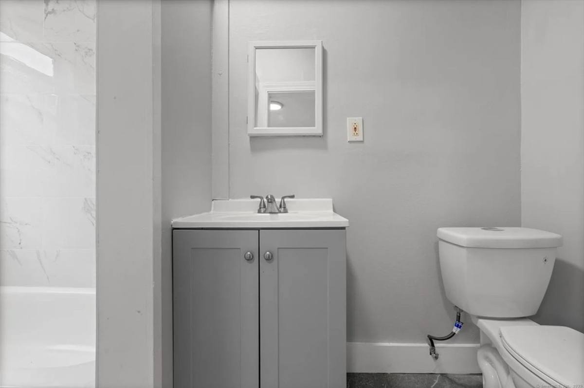 Apartment for rent at 25 Whittier St, Bridgeport, CT 06605
