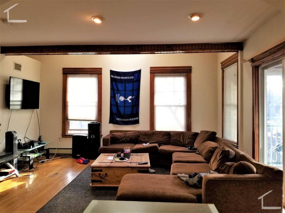 Apartment for rent at 3R Babcock St #38R, Brookline, MA 02446