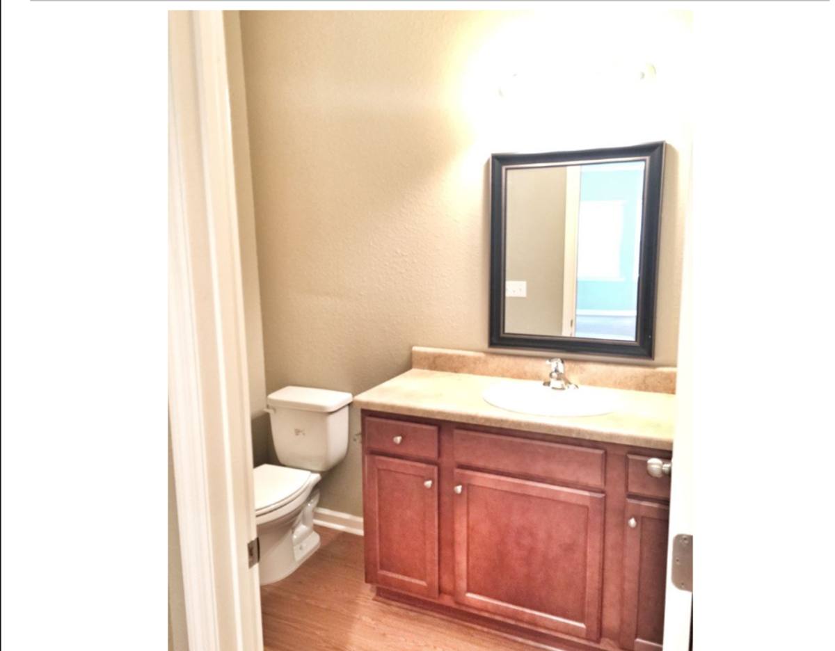 Apartment for rent at 2001 Broad St, Tallahassee, FL 32301