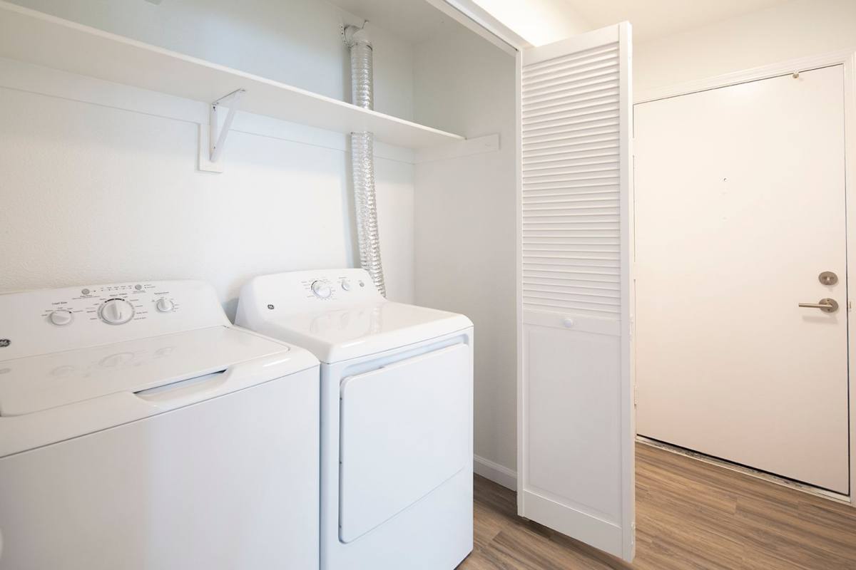 Townhouse for rent at 1015-1095 19th St, San Diego, CA 92102