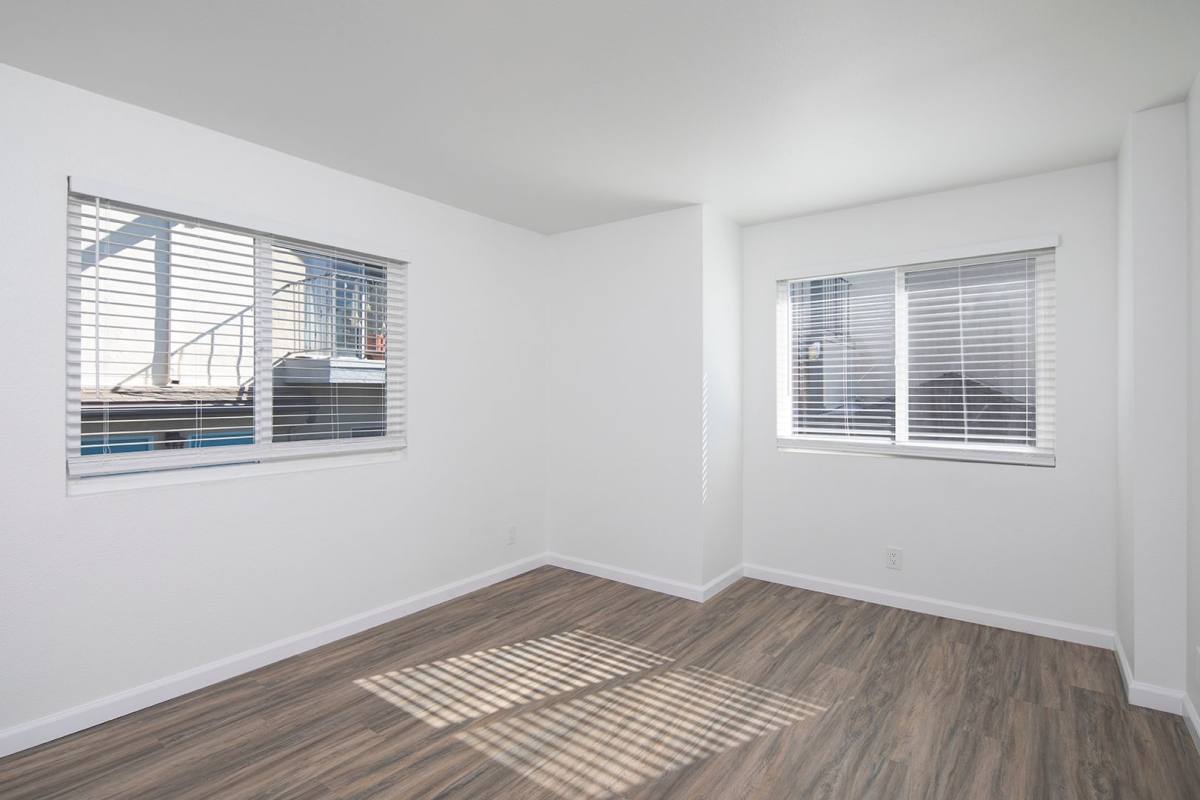 Townhouse for rent at 1015-1095 19th St, San Diego, CA 92102