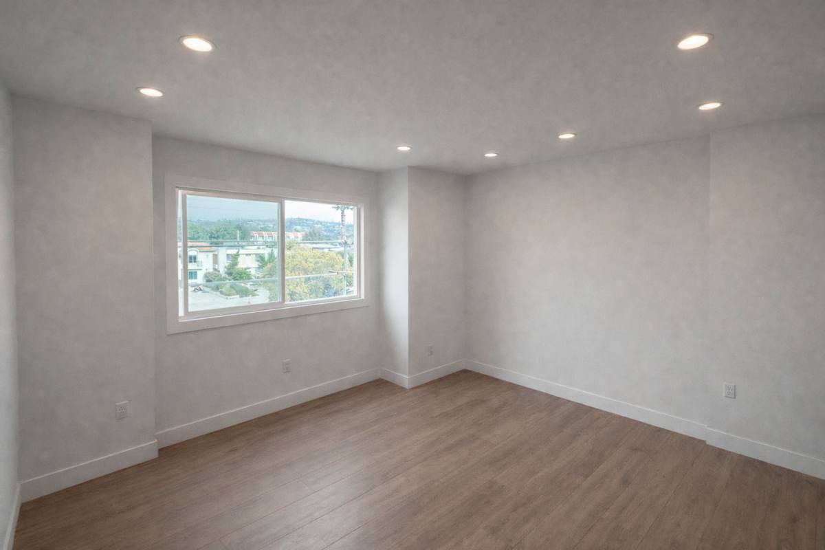 Apartment for rent at 2139 Balboa Ave, San Diego, CA 92109
