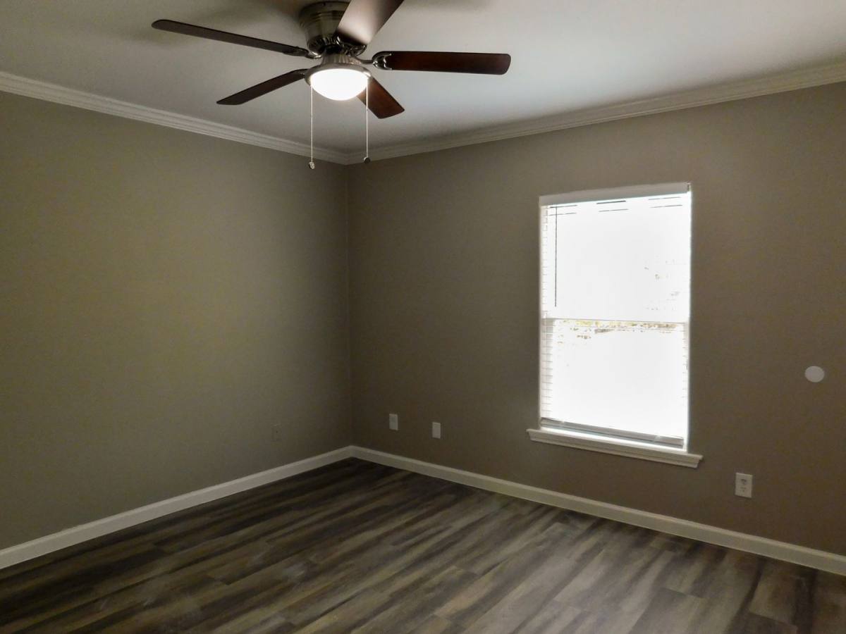 Apartment for rent at 154 Varsity Dr, Huntsville, TX 77340