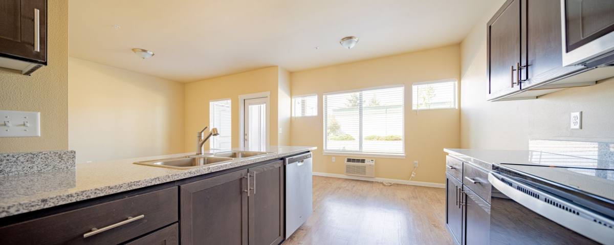 Apartment for rent at 3220 Lansing Ave NE, Salem, OR 97301