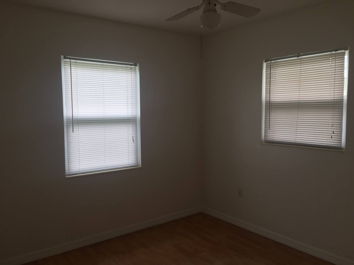 Apartment for rent at 3310 New England St, Sarasota, FL 34231