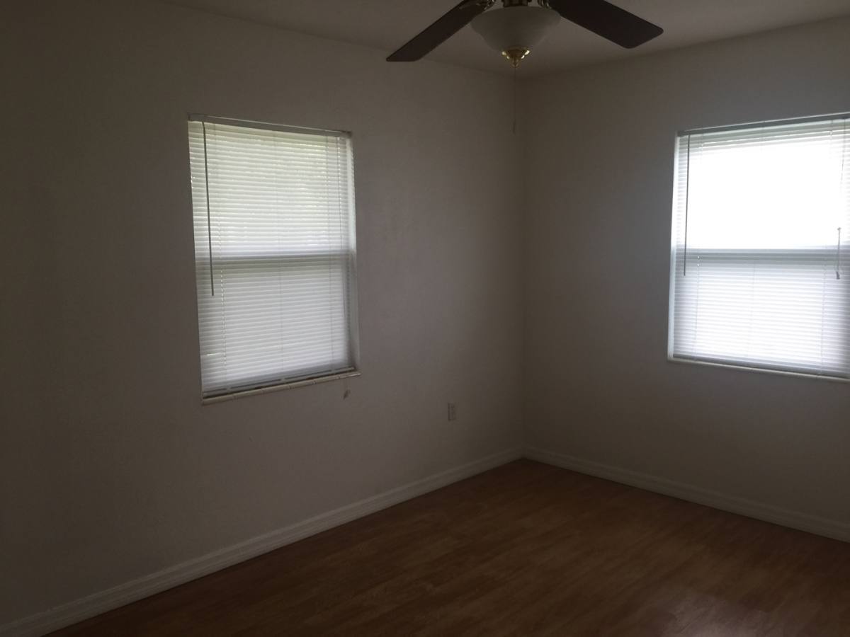 Apartment for rent at 3310 New England St, Sarasota, FL 34231