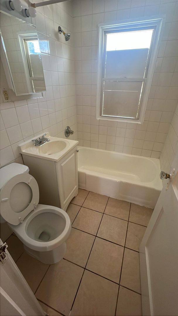 Apartment for rent at 1191-1243 Ella T Grasso Blvd, New Haven, CT 06511