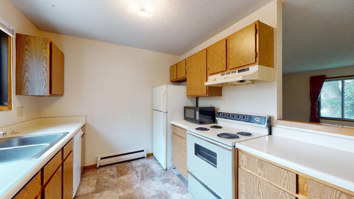 Apartment for rent at 711 Burnett Ave, Ames, IA 50010