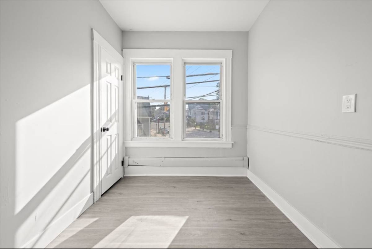 Apartment for rent at 2336 Barnum Ave, Stratford, CT 06615