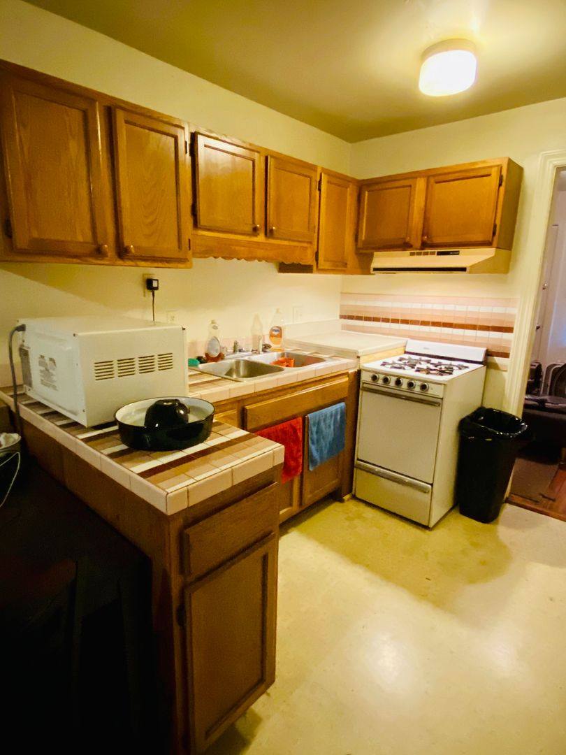 Apartment for rent at 3320 Ellwood Ave, Richmond, VA 23221