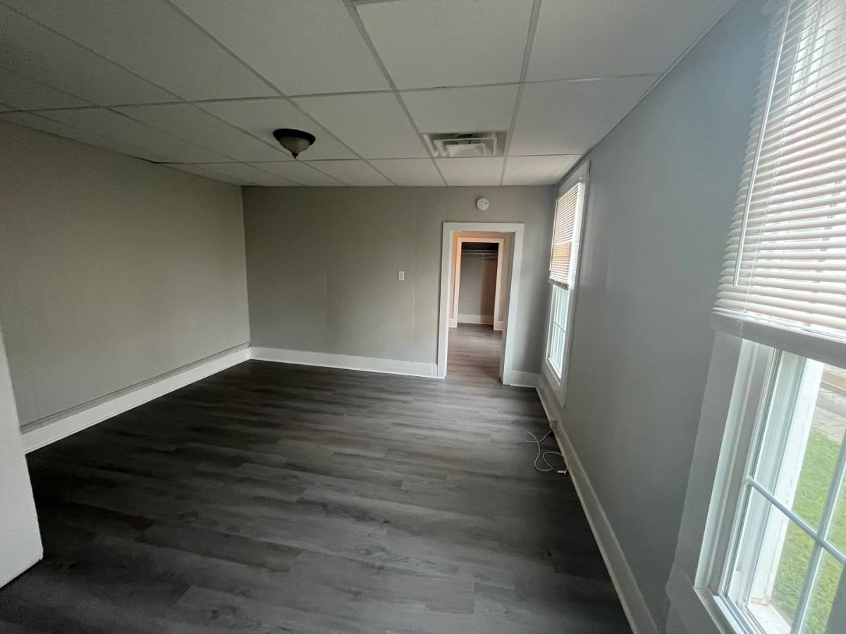 Apartment for rent at 1792 W Gaulbert Ave, Louisville, KY 40210