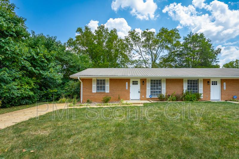 Apartment for rent at 2508 Woodfin Ave, Chattanooga, TN 37415