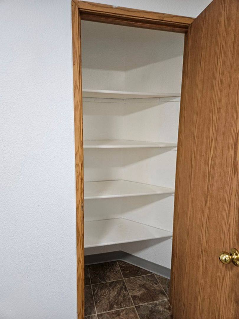 Apartment for rent at 1415 Lancaster Dr NE, Salem, OR 97301