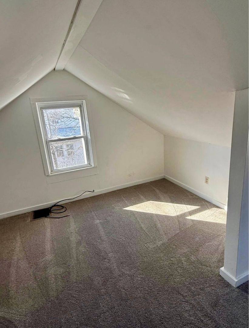 House for rent at 1 Sussex St, Trenton, NJ 08638