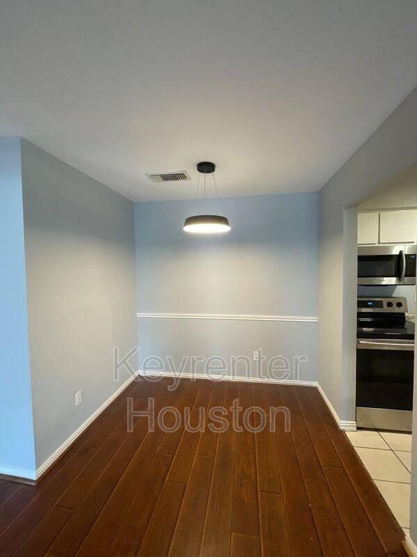 House for rent at 12607 Ashford Meadow Dr #B, Houston, TX 77082