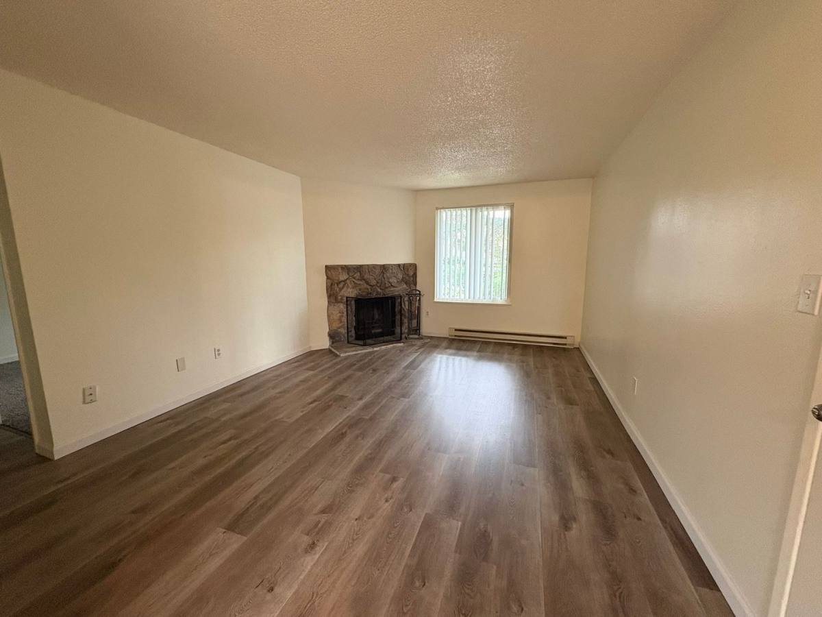 Apartment for rent at 1700 Blankenship Rd, West Linn, OR 97068