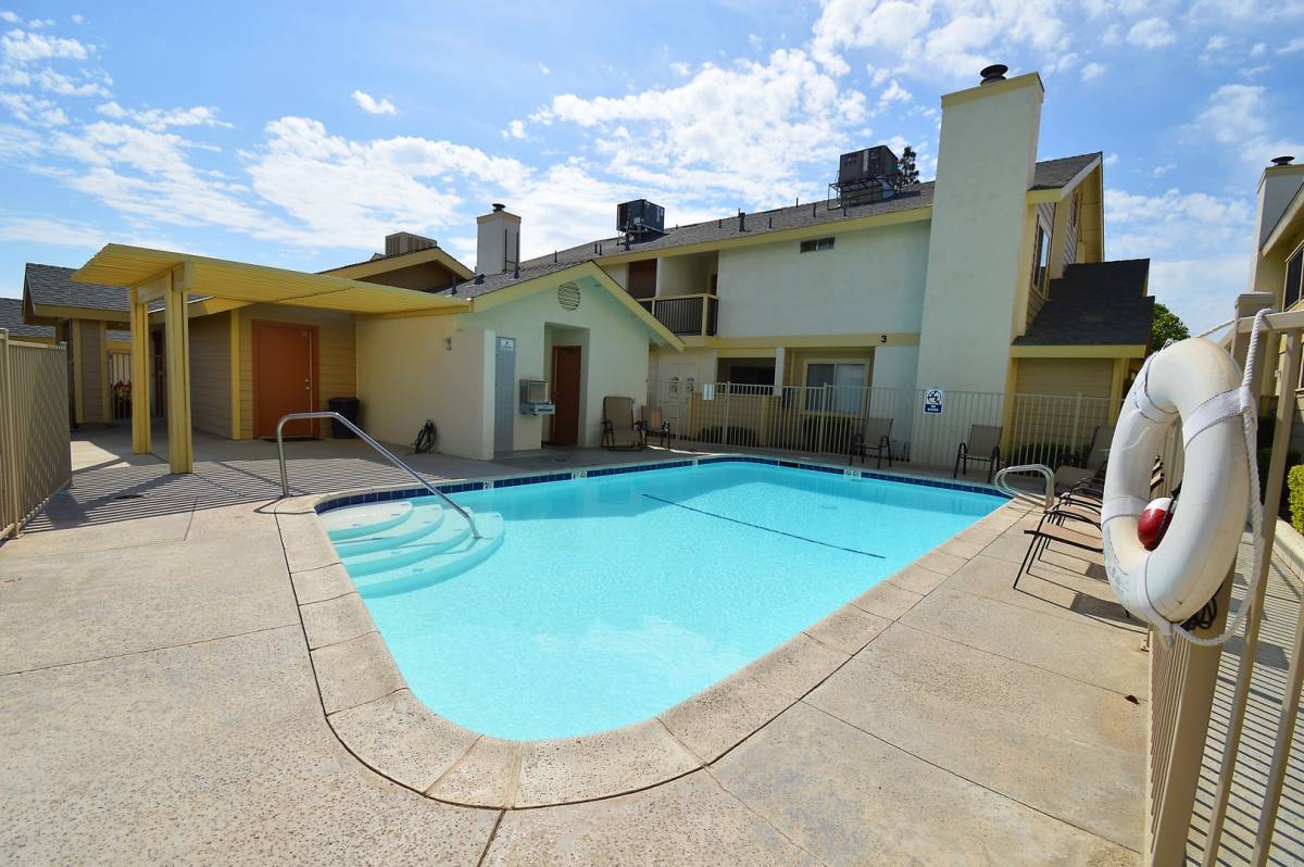 Apartment for rent at 4841 Columbus St, Bakersfield, CA 93306