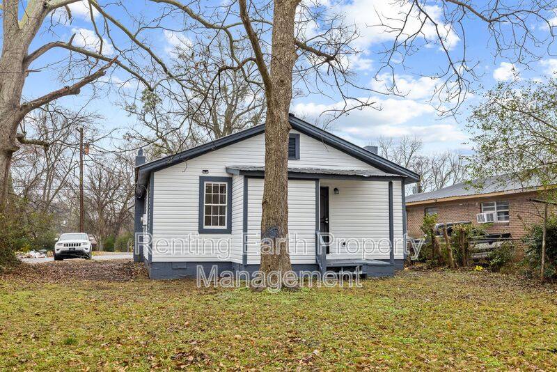 House for rent at 1228 19th Place SW, Birmingham, AL 35211