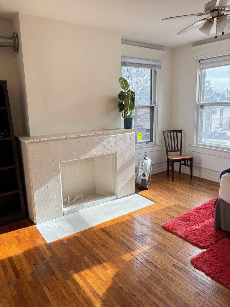 Apartment for rent at 510 W University Ave, Champaign, IL 61820