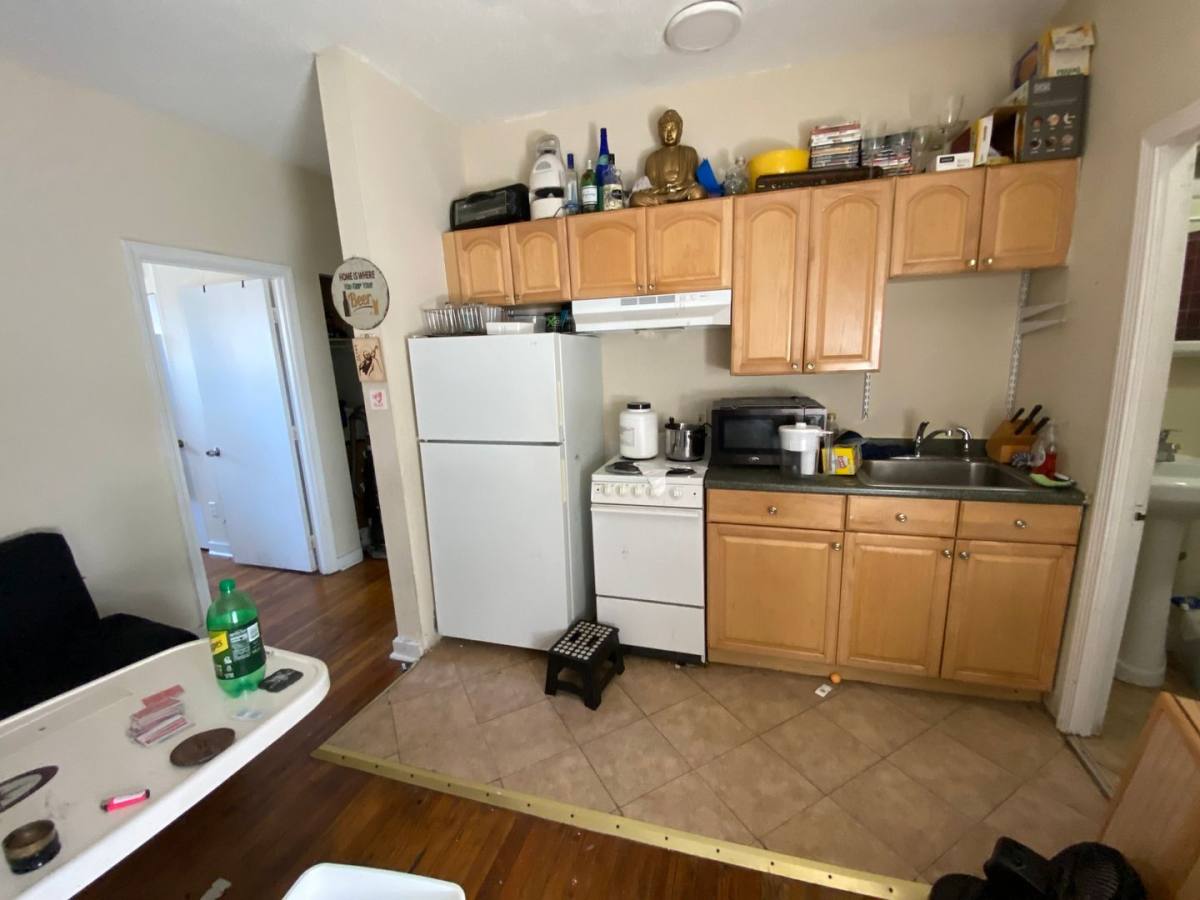 Apartment for rent at 894 Huntington Ave #A2, Boston, MA 02215