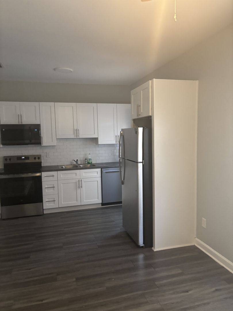 House for rent at 1737 S Mill King Blvd, Tallahassee, FL 32301