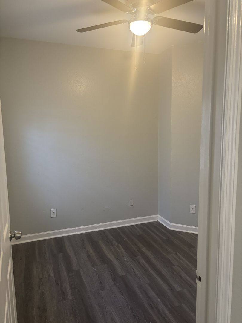 House for rent at 1737 S Mill King Blvd, Tallahassee, FL 32301