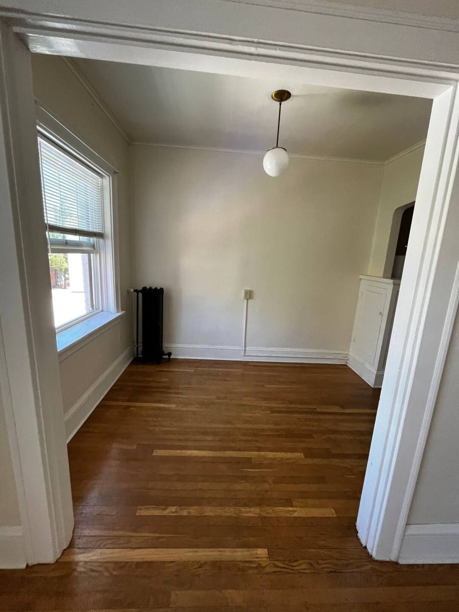 Apartment for rent at 2386 W Burnside St, Portland, OR 97210