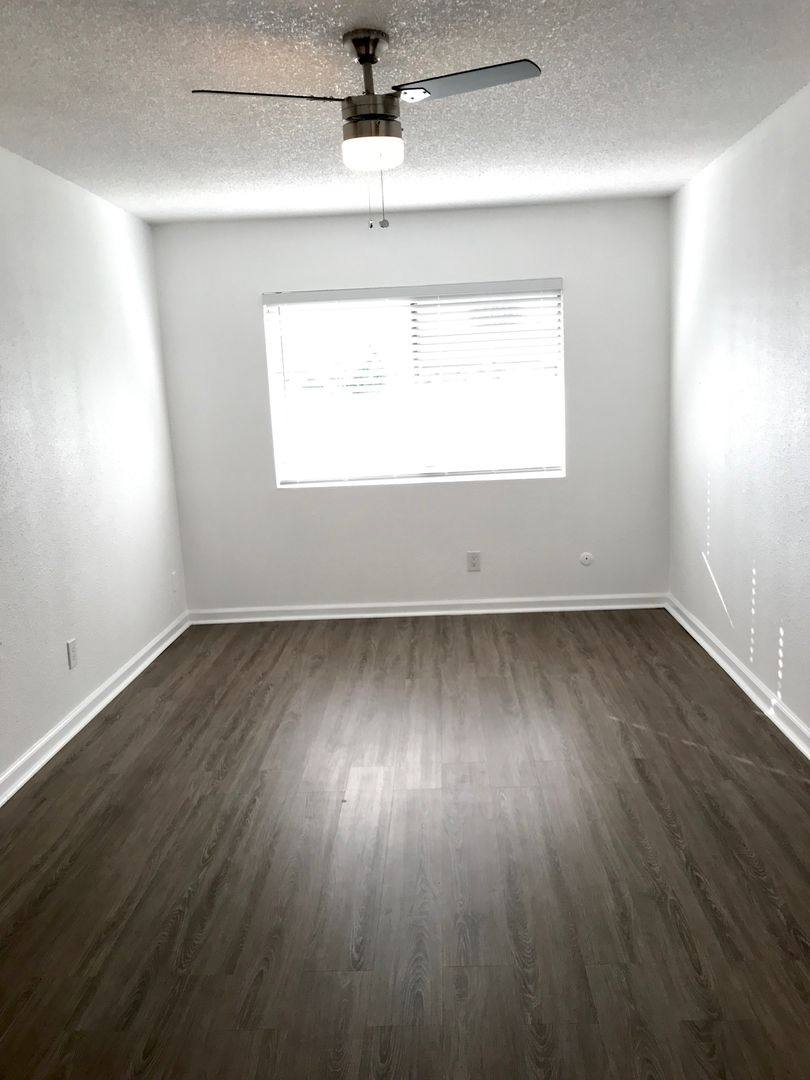Apartment for rent at 317 E La Palma Ave, Anaheim, CA 92801