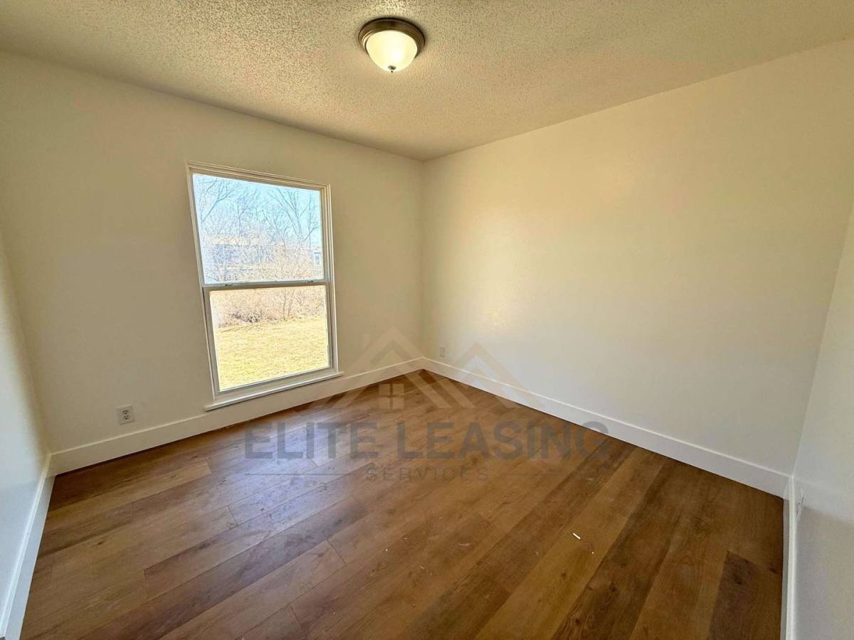 Apartment for rent at 3024 SE Swygart St, Topeka, KS 66605