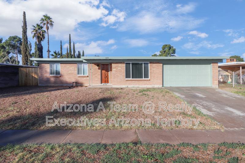 House for rent at 4020 S Silver Beech Ave, Tucson, AZ 85730