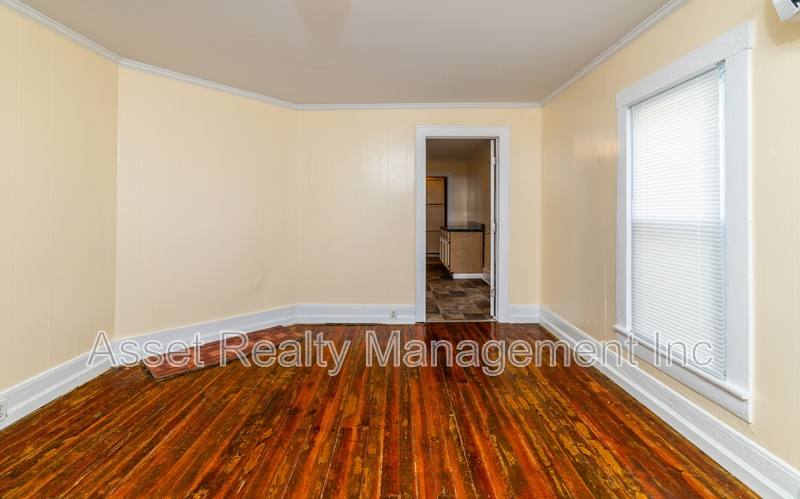 House for rent at 1443 N 4th Ave, Knoxville, TN 37917