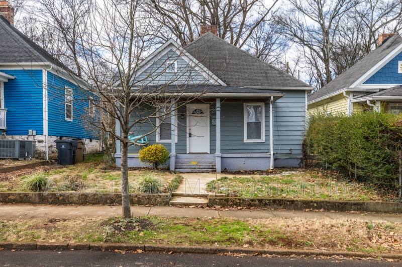 House for rent at 1443 N 4th Ave, Knoxville, TN 37917