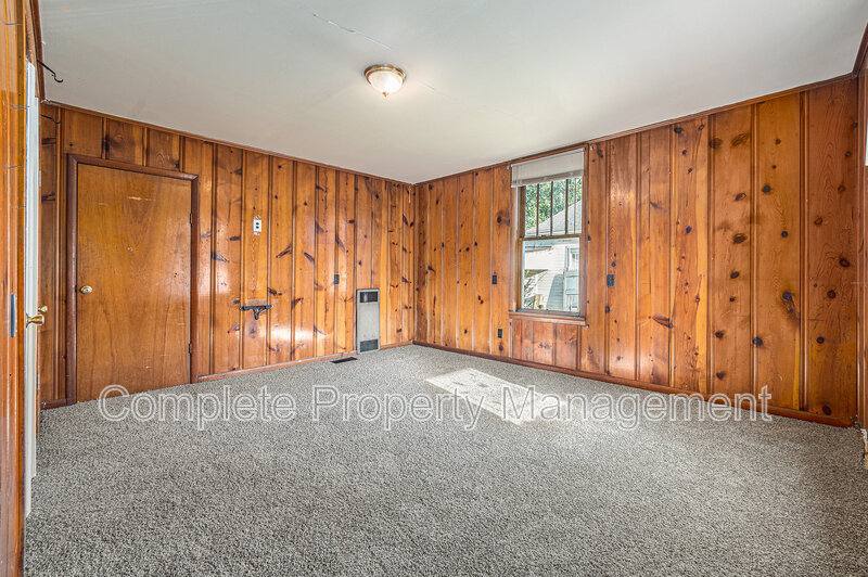 House for rent at 104 Henley St, Birmingham, AL 35228
