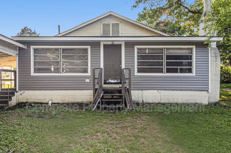 House for rent at 104 Henley St, Birmingham, AL 35228