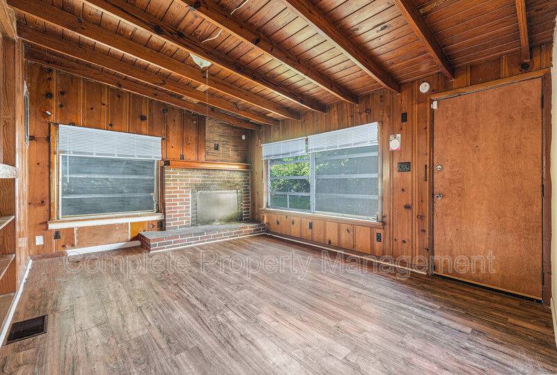 House for rent at 104 Henley St, Birmingham, AL 35228