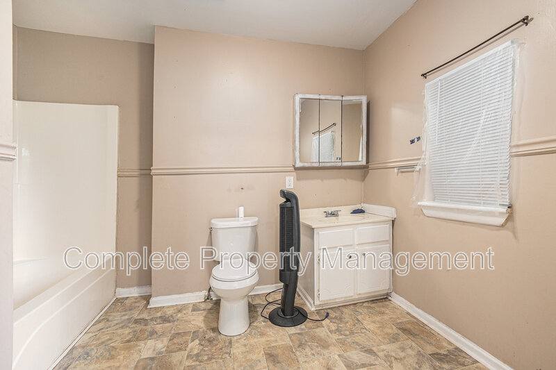 House for rent at 104 Henley St, Birmingham, AL 35228