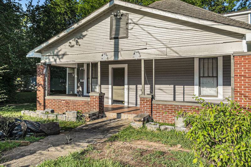House for rent at 104 Henley St, Birmingham, AL 35228