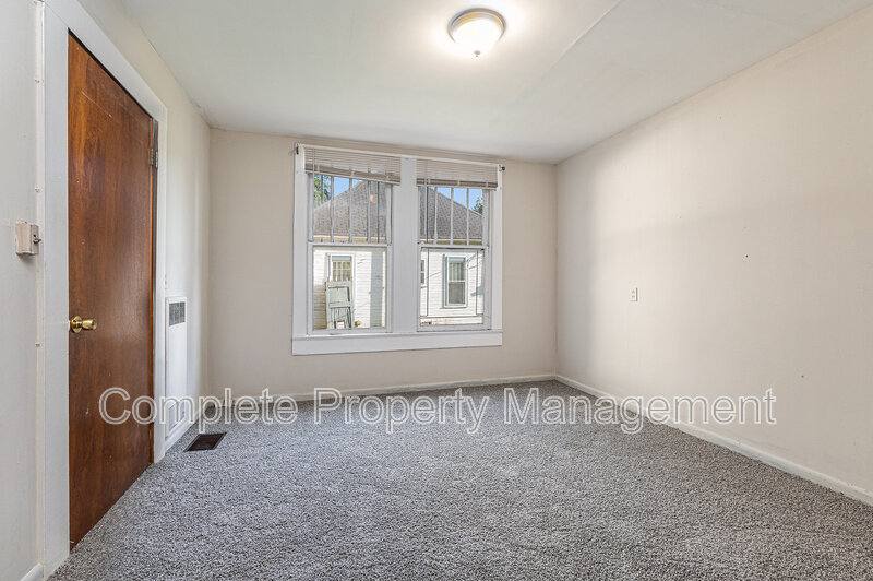 House for rent at 104 Henley St, Birmingham, AL 35228