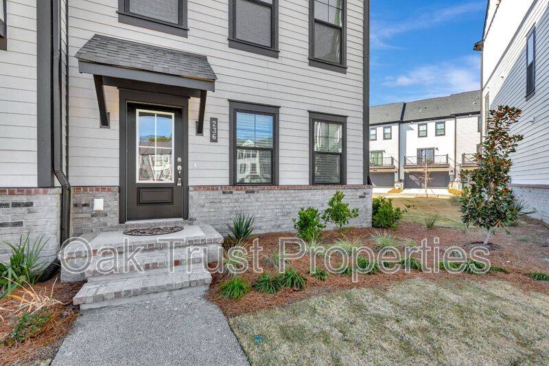 Townhouse for rent at 236 Somerset Acres Dr, Summerville, SC 29486