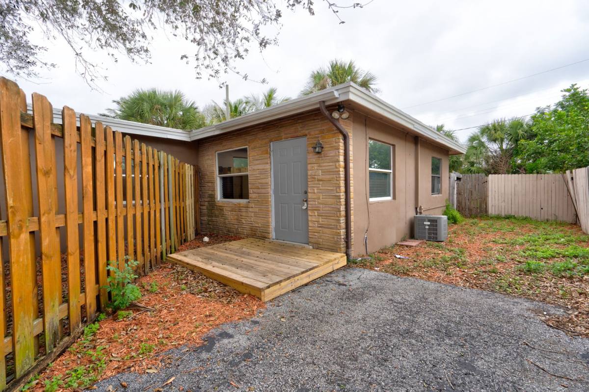 House for rent at 311 Decarie St, Delray Beach, FL 33444