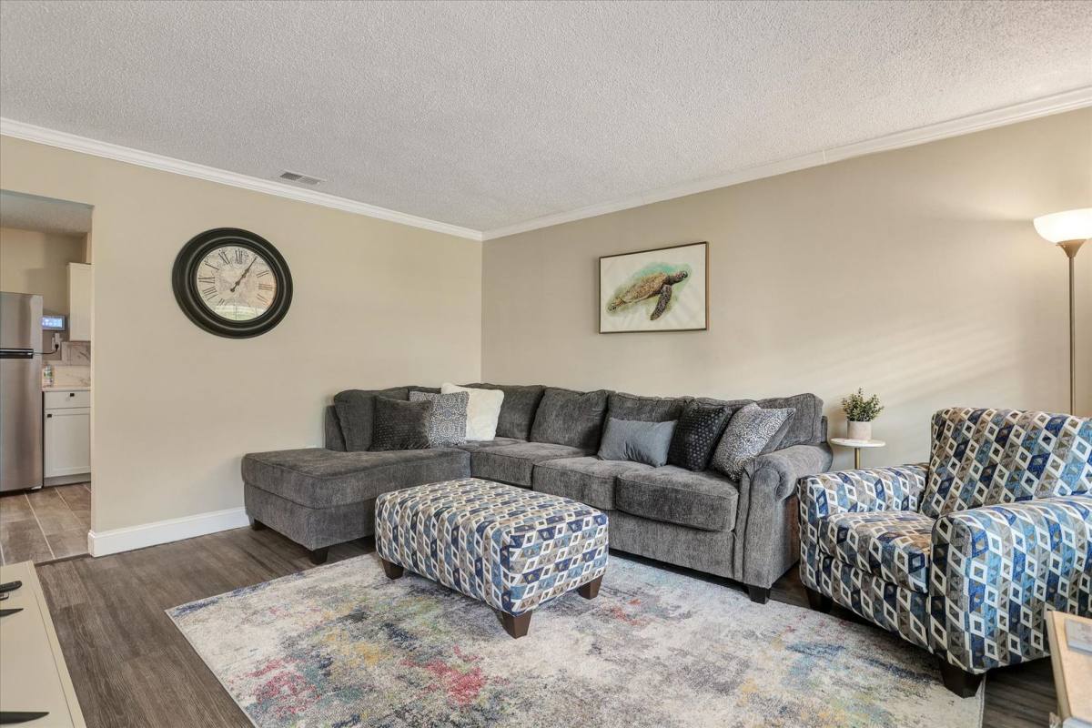 House for rent at 720 Dixon St, Savannah, GA 31405