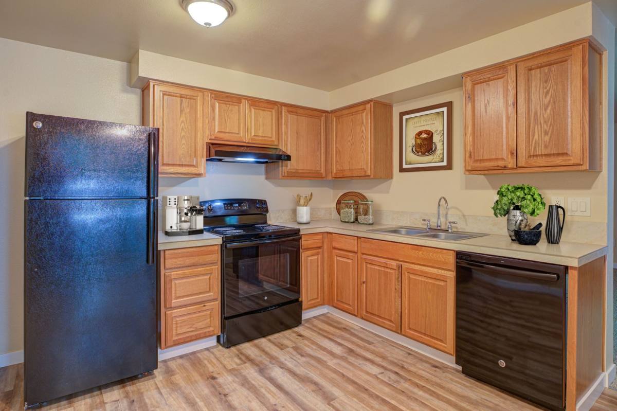 Apartment for rent at 4892 Liberty Rd S, Salem, OR 97306