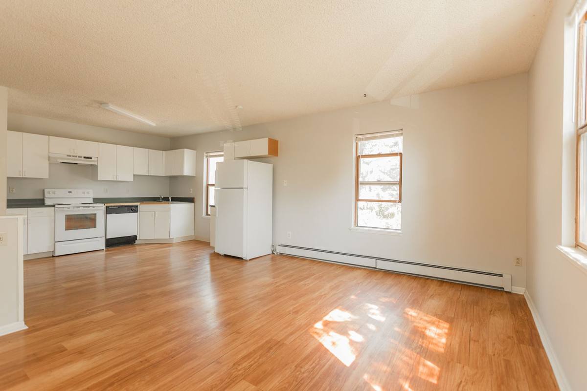 Apartment for rent at 1631 19th St, Boulder, CO 80302