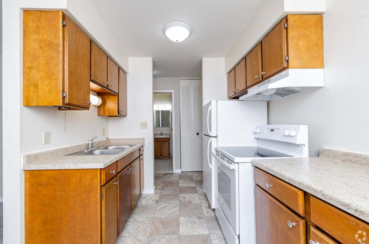 Apartment for rent at 2466 - 2480 N Oakland Ave, Milwaukee, WI 53211