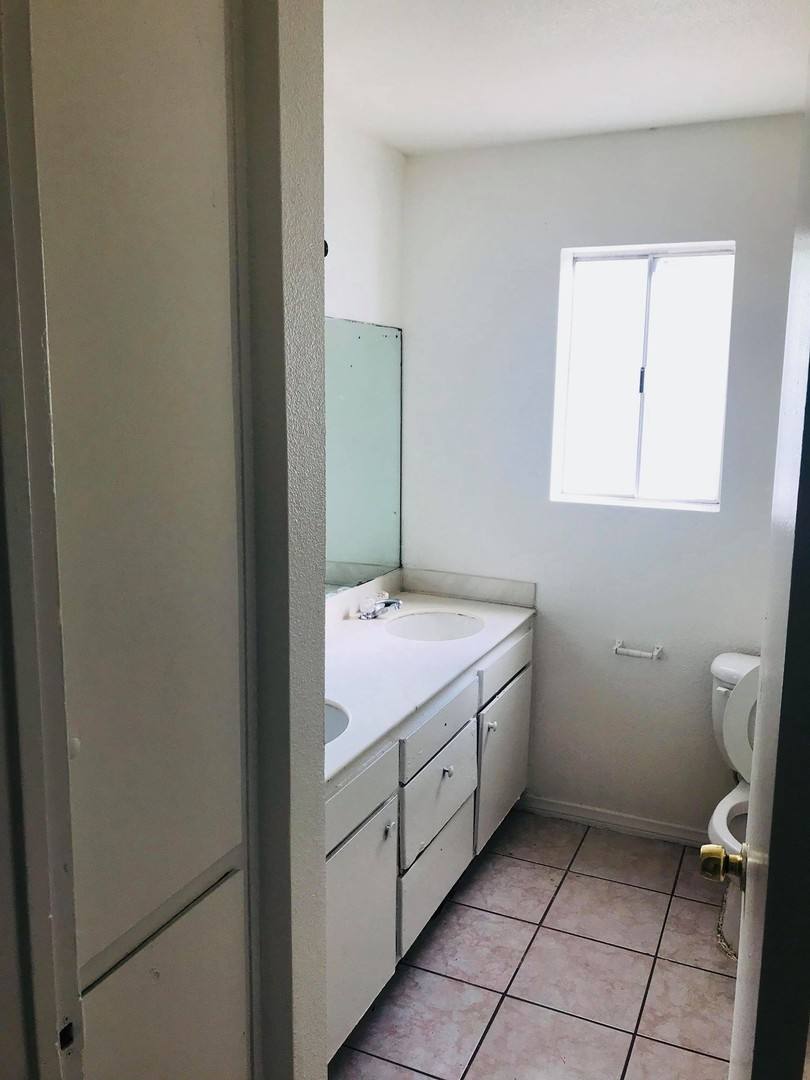 Apartment for rent at 185 W D St, Brawley, CA 92227
