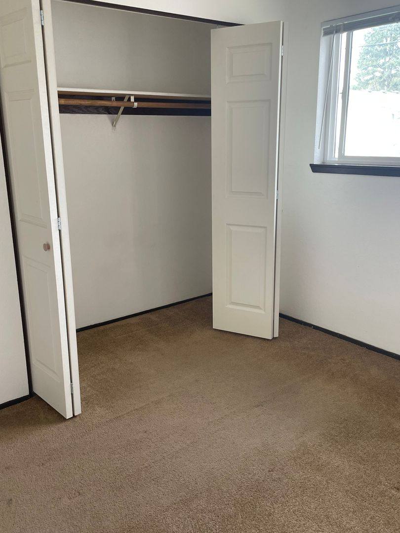 Apartment for rent at 110-182 I St, Independence, OR 97351