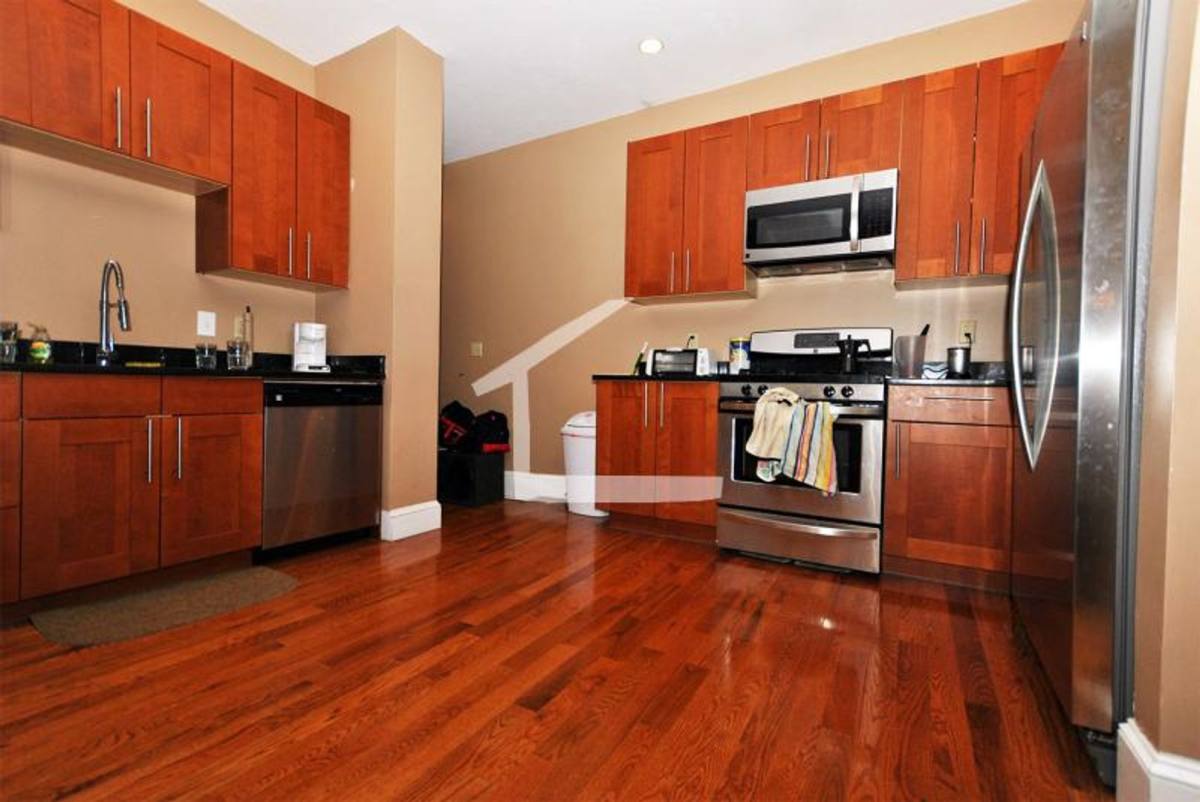 Apartment for rent at 12 Glenville Ave #4, Allston, MA 02134
